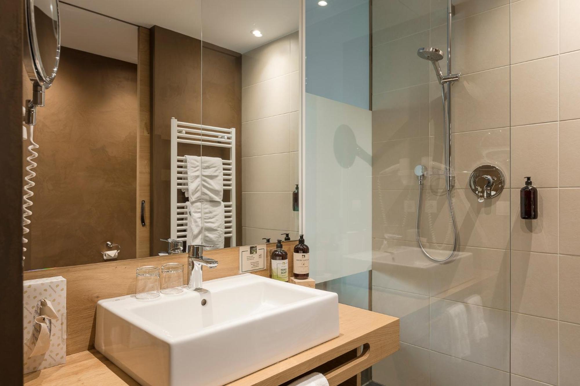 Naturhotel Rainer ラチーネス エクステリア 写真