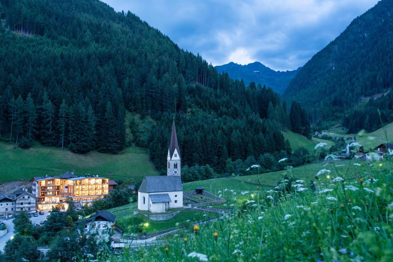 Naturhotel Rainer ラチーネス エクステリア 写真