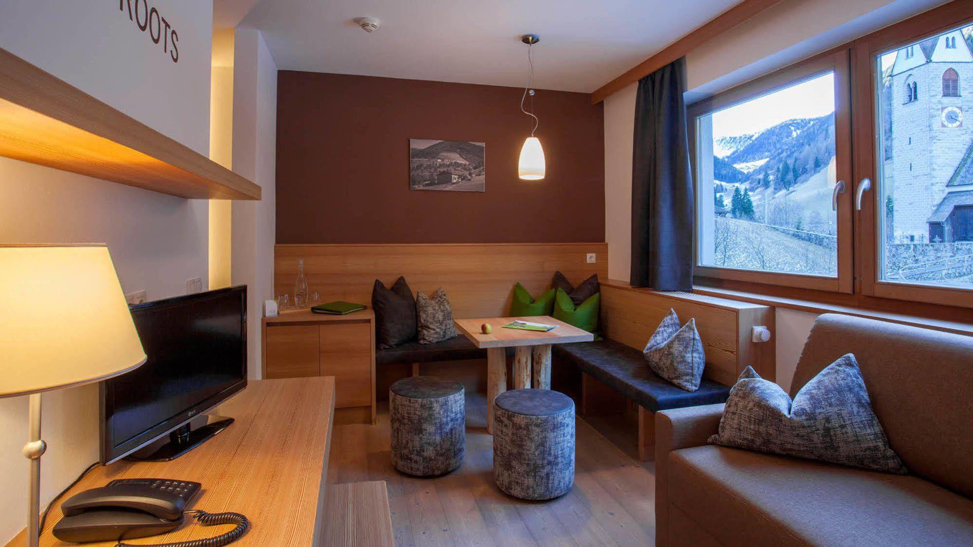 Naturhotel Rainer ラチーネス エクステリア 写真