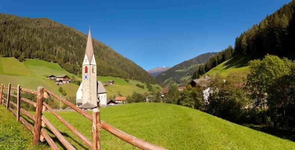 Naturhotel Rainer ラチーネス エクステリア 写真